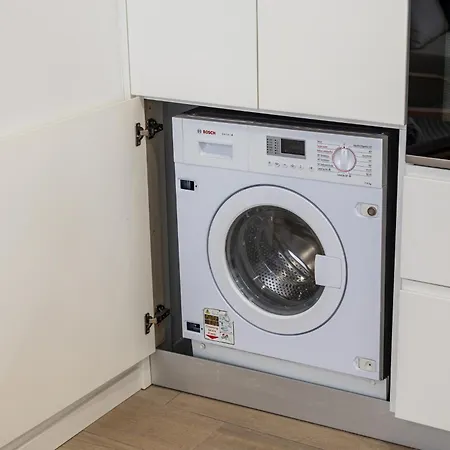 - By Smarthomes * סאו מרטיניו דו פורטו